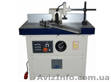 Фрезерный станок по дереву - <ro>Изображение</ro><ru>Изображение</ru> #1, <ru>Объявление</ru> #238597