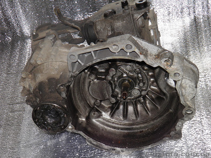 КПП Коробка передач VW Golf 3 1.6 1.9sdi 1.9d DGH CYZ Polo Vento - <ro>Изображение</ro><ru>Изображение</ru> #1, <ru>Объявление</ru> #1177470