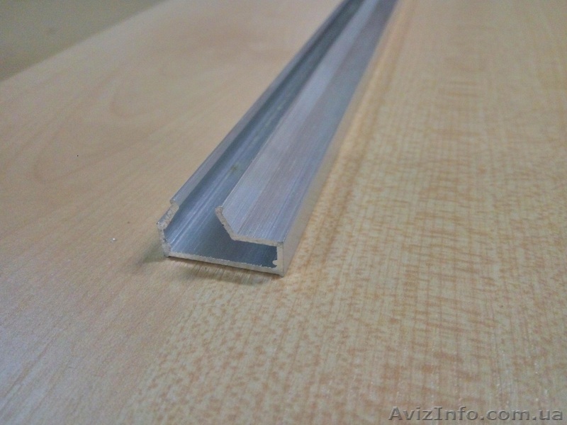 Вставка алюминиевая в Т-паз для экспопанелей экономпанелей - <ro>Изображение</ro><ru>Изображение</ru> #1, <ru>Объявление</ru> #1543067