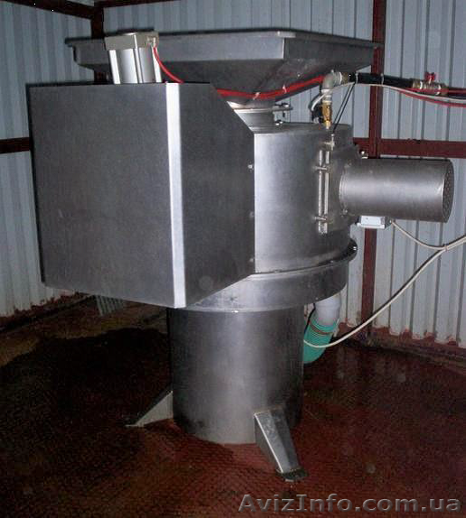 Машина для резки и очистки потрохов   - <ro>Изображение</ro><ru>Изображение</ru> #1, <ru>Объявление</ru> #1612720