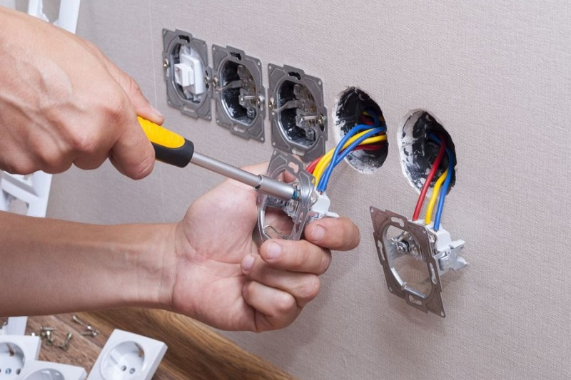 Електрик, Електромонтаж, Електромонтажні роботи, Послуги електрика - <ro>Изображение</ro><ru>Изображение</ru> #1, <ru>Объявление</ru> #1699920