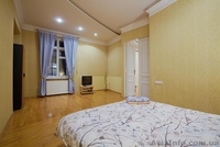 Посуточная аренда квартиры  в центре города - <ro>Изображение</ro><ru>Изображение</ru> #2, <ru>Объявление</ru> #920463