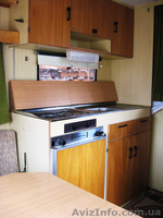 Аренда. Прицеп-фургон 4-5 местный. г. Львов - <ro>Изображение</ro><ru>Изображение</ru> #4, <ru>Объявление</ru> #1111928