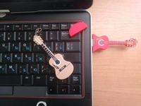 Купити флеш-накопичувач оригінальної форми - <ro>Изображение</ro><ru>Изображение</ru> #1, <ru>Объявление</ru> #1681028