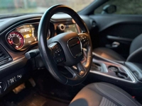 Dodge Challenger 2016 v=3.6 идеальный - <ro>Изображение</ro><ru>Изображение</ru> #2, <ru>Объявление</ru> #1736449