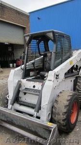 мини-погрузчик BobCat S220