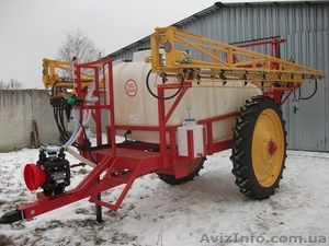 ОБПРИСКУВАЧ 2000,  3000 літрів.