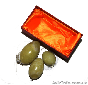 Массажер нефрит Шары Венеры вагинальные в футляре (13х7х6 см)	