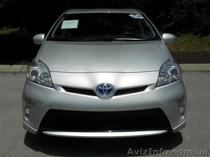 2012 Toyota Prius 3 хэтчбек - <ro>Изображение</ro><ru>Изображение</ru> #2, <ru>Объявление</ru> #1138767