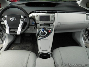 2012 Toyota Prius 3 хэтчбек - <ro>Изображение</ro><ru>Изображение</ru> #7, <ru>Объявление</ru> #1138767