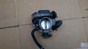 Дроссельная заслонка AUDI A4 B5,  VW PASSAT 1.8