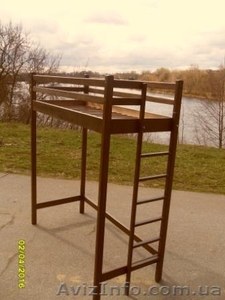 Надійне Ліжко горище з дерева ольхі.