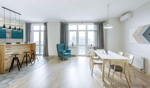 продам, сдам 4 комн кварт  на18 этаже 174м2,  Тургеневская 44,  ремонт