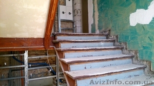 Cтоляр - реставратор сходів,  паркет. Робота в Польщі