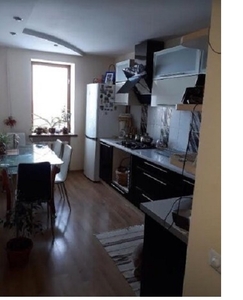 Сдам 2х комн.кв-ру в Киевском р-оне по ул.Королева с ремонтом