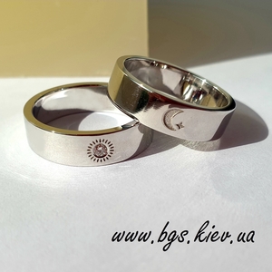 Парні обручки з білого золота під замовлення