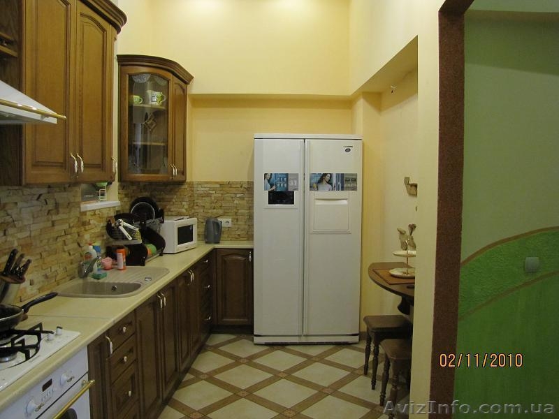 3 комнаты  ул.Листопадового Чина  1000 у.о. - <ro>Изображение</ro><ru>Изображение</ru> #6, <ru>Объявление</ru> #160775