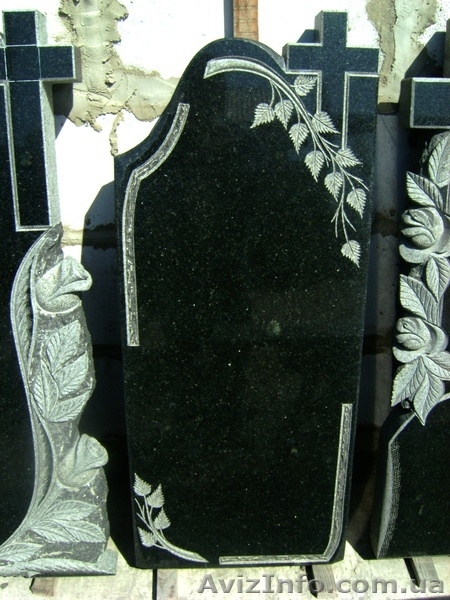 Ритуальні пам'ятники з чорного та кольорових гранітів - <ro>Изображение</ro><ru>Изображение</ru> #5, <ru>Объявление</ru> #181974