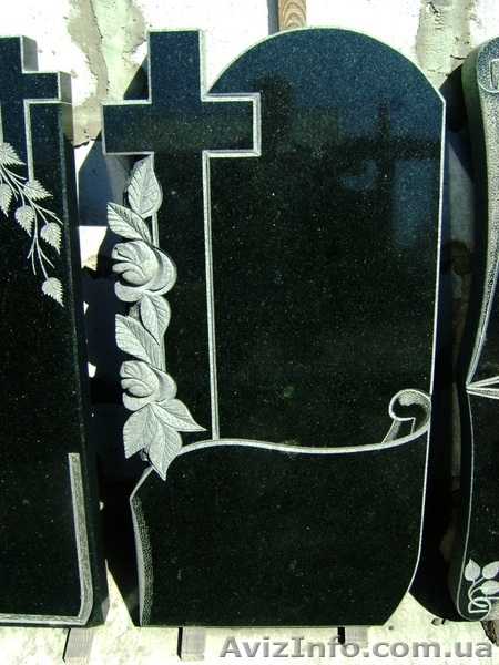 Ритуальні пам'ятники з чорного та кольорових гранітів - <ro>Изображение</ro><ru>Изображение</ru> #6, <ru>Объявление</ru> #181974