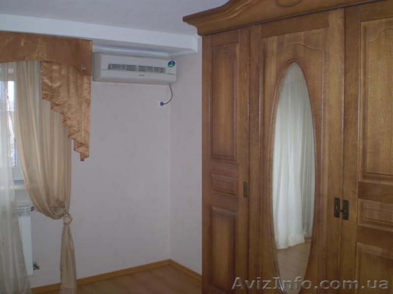 4 комнатная квартира ул. Рудницкого(Партизанская) 1200 у.о. - <ro>Изображение</ro><ru>Изображение</ru> #6, <ru>Объявление</ru> #160744