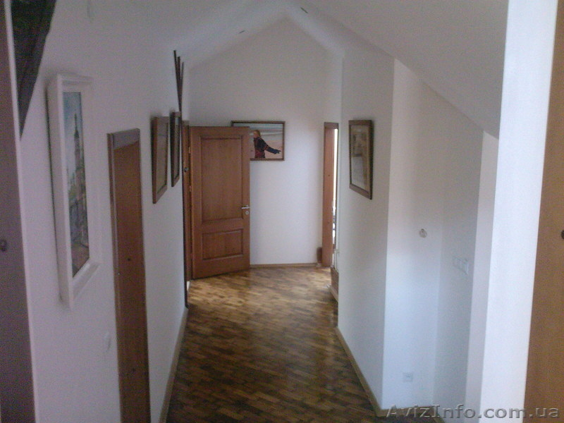 5 комнат ул. Глибова (центр) 1500 у.о. - <ro>Изображение</ro><ru>Изображение</ru> #3, <ru>Объявление</ru> #160789