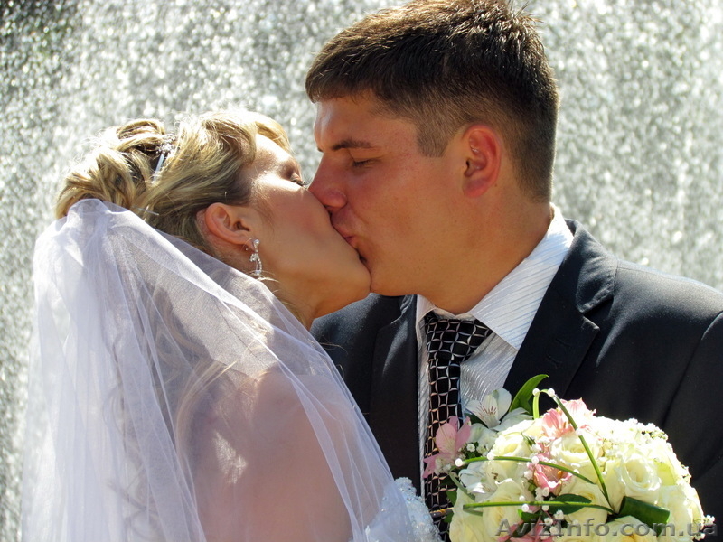 Профессиональная видео и фотосъёмка свадеб и любых других торжественных событий - <ro>Изображение</ro><ru>Изображение</ru> #4, <ru>Объявление</ru> #622794