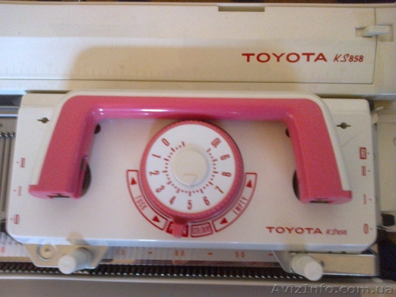 вязальная машина toyota ks 858 - <ro>Изображение</ro><ru>Изображение</ru> #2, <ru>Объявление</ru> #738227