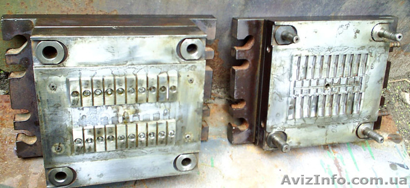 Пресформа для виготовлення планки кріплення електропроводки  - <ro>Изображение</ro><ru>Изображение</ru> #1, <ru>Объявление</ru> #773373