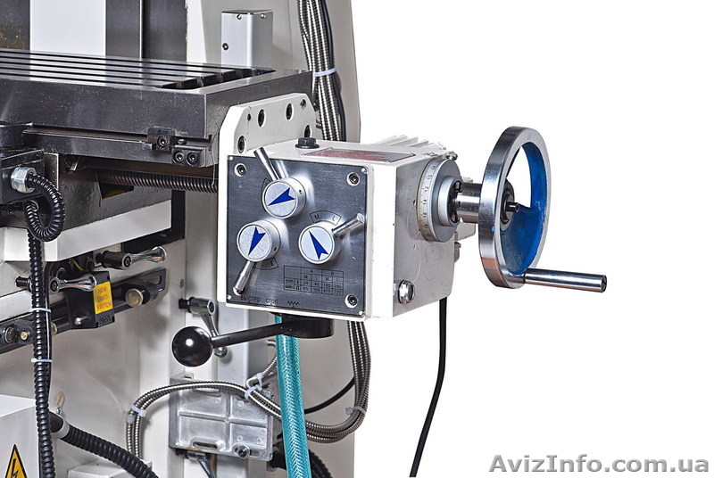 Фрезерный станок по металу Zenitech UFM 80 Digi - <ro>Изображение</ro><ru>Изображение</ru> #10, <ru>Объявление</ru> #867360