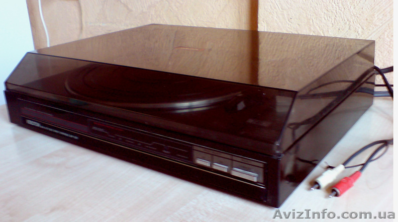 Проигрыватель виниловых дисков - <ro>Изображение</ro><ru>Изображение</ru> #4, <ru>Объявление</ru> #881793