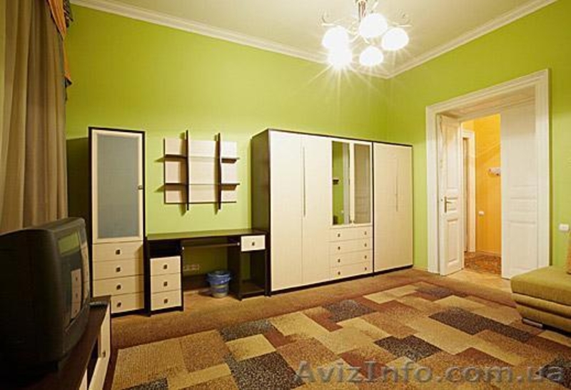 Трехкомнатная квартира в аренду на сутки во Львове на Новый год - <ro>Изображение</ro><ru>Изображение</ru> #2, <ru>Объявление</ru> #978138