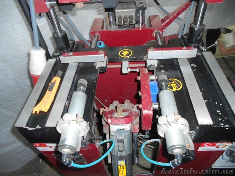 Станки фірми ALKOM для виготовлення металопластикових вікон - <ro>Изображение</ro><ru>Изображение</ru> #2, <ru>Объявление</ru> #1114410