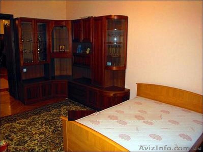 Затишна 3 кім квартира в чудовому зеленому районі міста. Вул Коцюбинського - <ro>Изображение</ro><ru>Изображение</ru> #1, <ru>Объявление</ru> #1116756