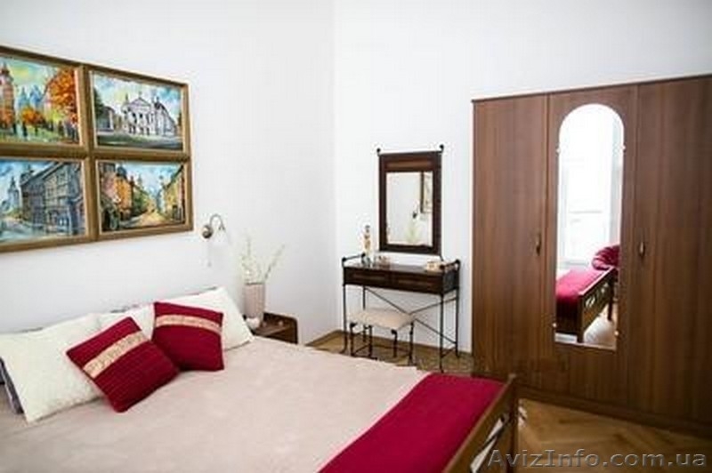 3 кім квартира віп-класу у центрі Львова - <ro>Изображение</ro><ru>Изображение</ru> #2, <ru>Объявление</ru> #1139652