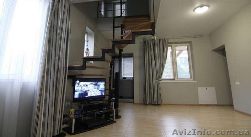 Пропонується в оренду 2 кім квартира у 2-х рівнях по вул. Озерній - <ro>Изображение</ro><ru>Изображение</ru> #2, <ru>Объявление</ru> #1143307