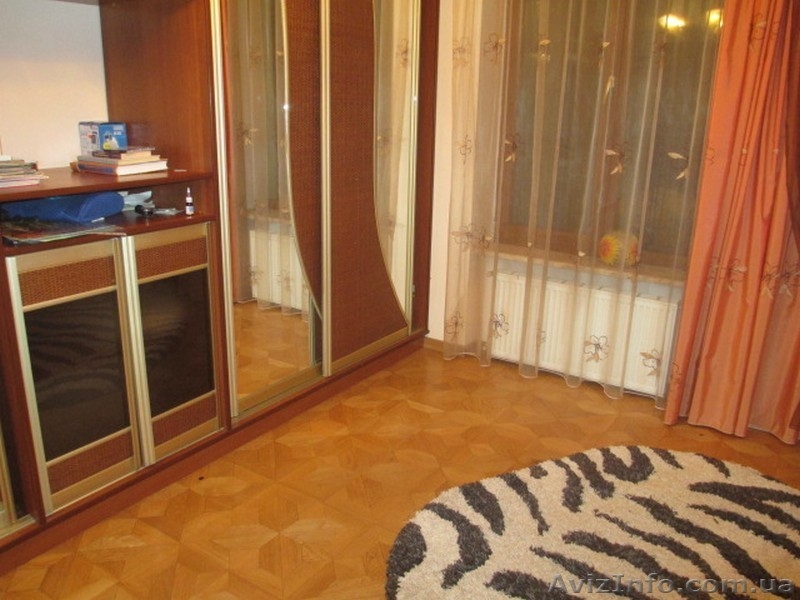 Пропозиція оренди 1/2 особняка по вул. Корсунській  - <ro>Изображение</ro><ru>Изображение</ru> #3, <ru>Объявление</ru> #1171382