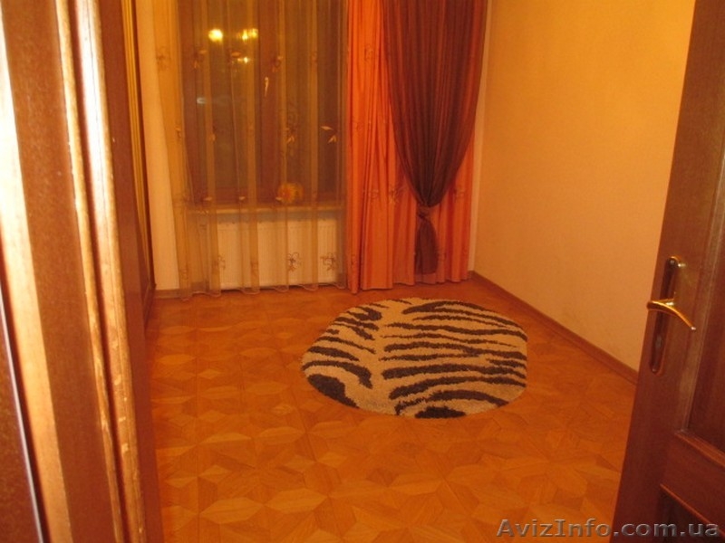 Пропозиція оренди 1/2 особняка по вул. Корсунській  - <ro>Изображение</ro><ru>Изображение</ru> #1, <ru>Объявление</ru> #1171382