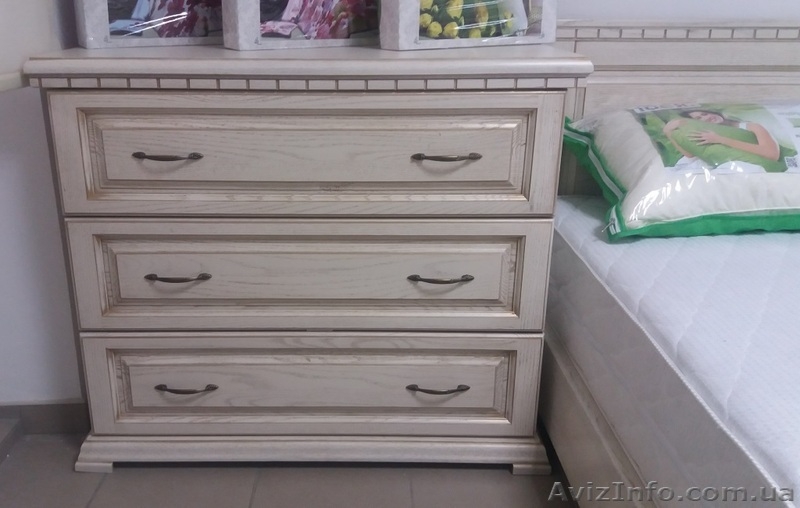 Продам нове дубове ліжко, комод, дзеркало і 2 тумби  (білий+золото) - <ro>Изображение</ro><ru>Изображение</ru> #4, <ru>Объявление</ru> #1415268