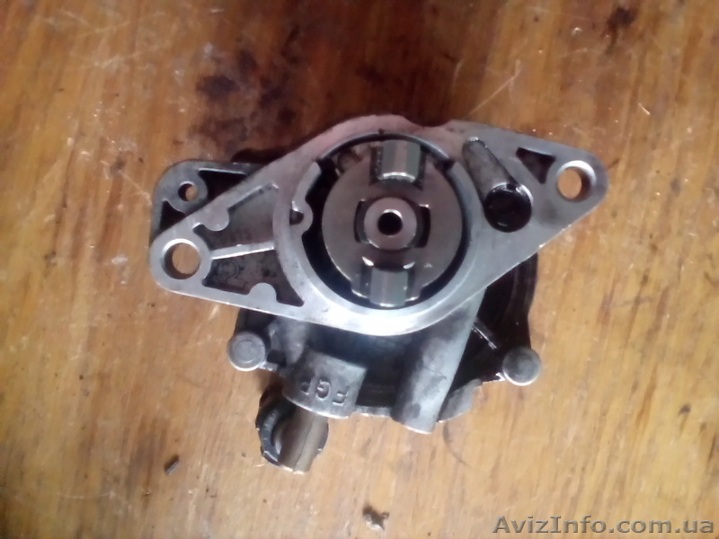 вакуумний насос 1   Fiat Doblo , 500, Punto, Evo , Grande , Fiorino , Qubo , Yps - <ro>Изображение</ro><ru>Изображение</ru> #1, <ru>Объявление</ru> #1453975