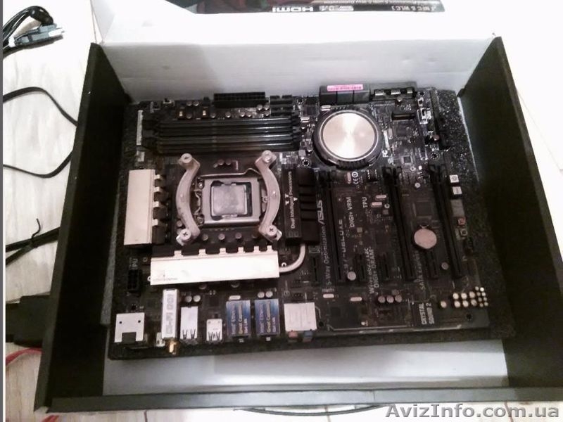 Продам Материнскую плату ASUS Z97 Deluxe (NFC & WLC) (S1150/Z97/ATX) - <ro>Изображение</ro><ru>Изображение</ru> #1, <ru>Объявление</ru> #1477364