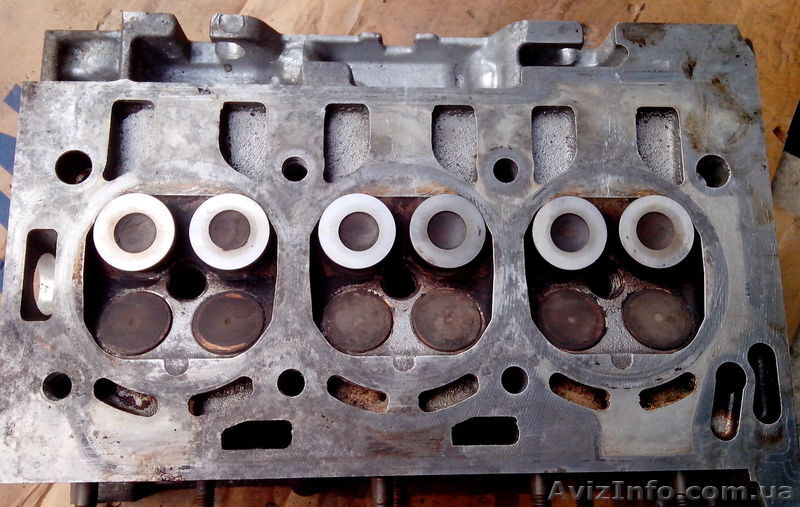 Двигун Skoda Fabia Комбі-В 1.2 L - <ro>Изображение</ro><ru>Изображение</ru> #10, <ru>Объявление</ru> #1331584