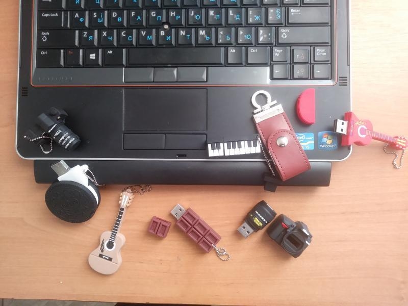 Купити флеш-накопичувач оригінальної форми - <ro>Изображение</ro><ru>Изображение</ru> #3, <ru>Объявление</ru> #1681028