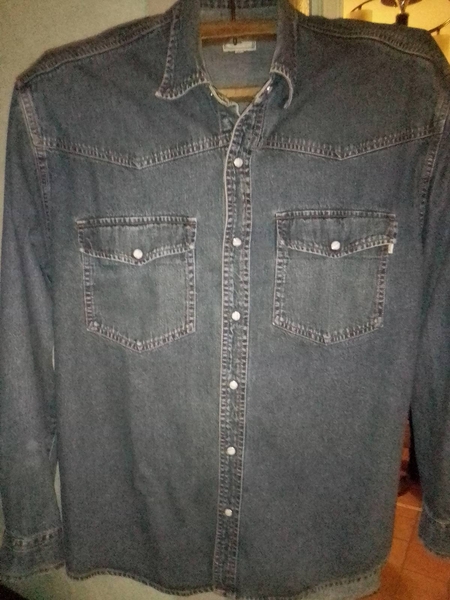 Джинсовая рубашка - <ro>Изображение</ro><ru>Изображение</ru> #2, <ru>Объявление</ru> #1711838