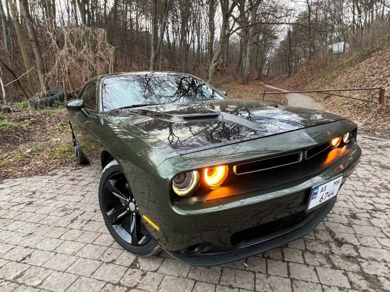 Dodge Challenger 2016 v=3.6 идеальный - <ro>Изображение</ro><ru>Изображение</ru> #3, <ru>Объявление</ru> #1736449